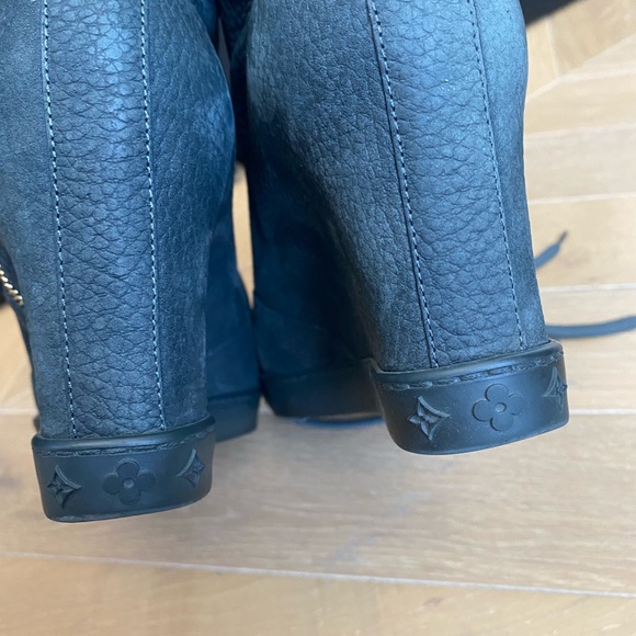 Louis Vuitton boots, high heel, like new - Picture 7 of 7